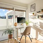 度假居 The Luzia House - Sunny 4br With Gardens, Terraces, Ac, On-site Parking 丰沙尔
