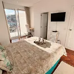 The Luzia House - Sunny 4br With Gardens, Terraces, Ac, On-site Parking 度假居 *