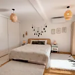 度假居 The Luzia House - Sunny 4br With Gardens, Terraces, Ac, On-site Parking *