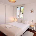 別荘 The Luzia House - Sunny 4br With Gardens, Terraces, Ac, On-site Parking フンシャル