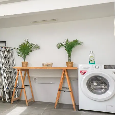 The Luzia House - Sunny 4br With Gardens, Terraces, Ac, On-site Parking *