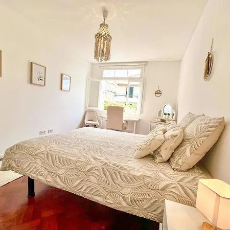 The Luzia House - Sunny 4br With Gardens, Terraces, Ac, On-site Parking