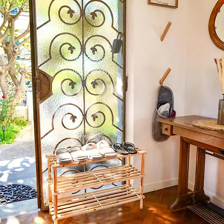 The Luzia House - Sunny 4br With Gardens, Terraces, Ac, On-site Parking בית נופש