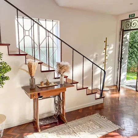 The Luzia House - Sunny 4br With Gardens, Terraces, Ac, On-site Parking