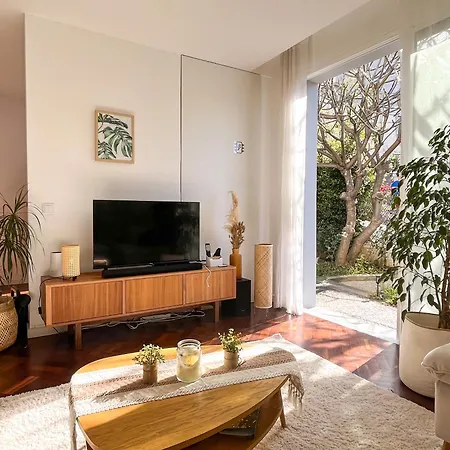 The Luzia House - Sunny 4br With Gardens, Terraces, Ac, On-site Parking