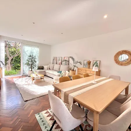 Dom wakacyjny The Luzia House - Sunny 4br With Gardens, Terraces, Ac, On-site Parking *