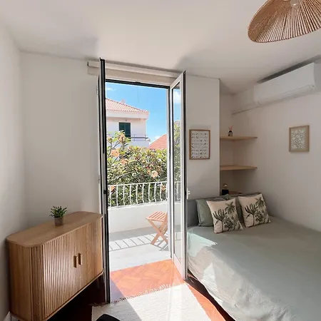 The Luzia House - Sunny 4br With Gardens, Terraces, Ac, On-site Parking Dom wakacyjny