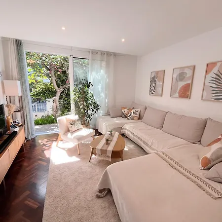 The Luzia House - Sunny 4br With Gardens, Terraces, Ac, On-site Parking