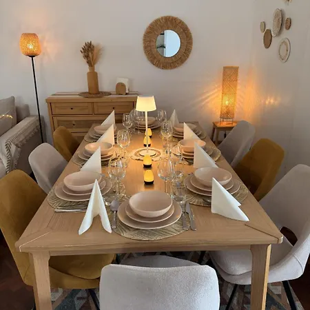 The Luzia House - Sunny 4br With Gardens, Terraces, Ac, On-site Parking Holiday home *