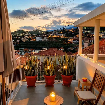 The Luzia House - Sunny 4br With Gardens, Terraces, Ac, On-site Parking *