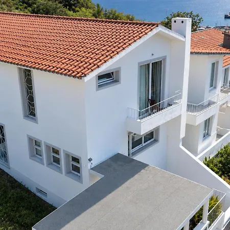 The Luzia House - Sunny 4br With Gardens, Terraces, Ac, On-site Parking Funchal (Madeira)