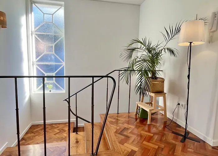 The Luzia House - Sunny 4br With Gardens, Terraces, Ac, On-site Parking Funchal