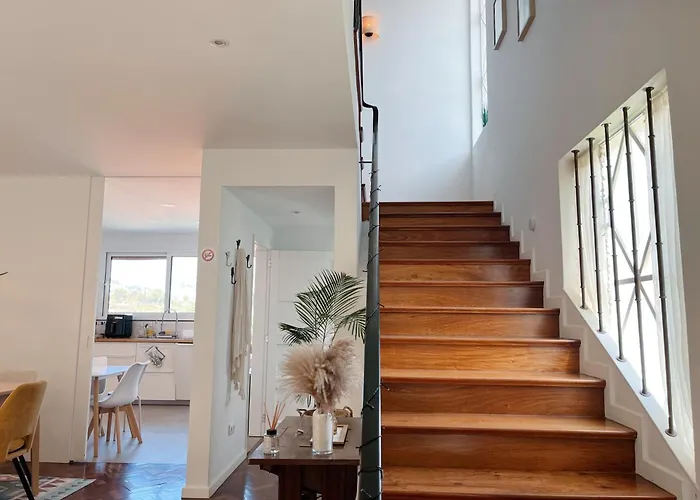 The Luzia House - Sunny 4br With Gardens, Terraces, Ac, On-site Parking * Funchal