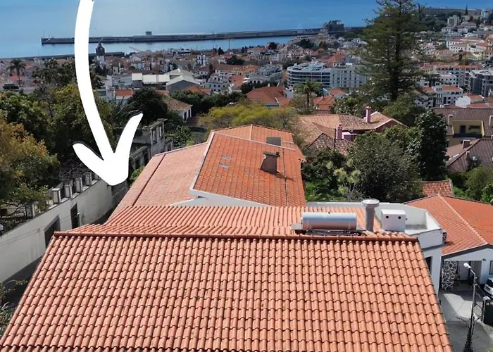 The Luzia House - Sunny 4br With Gardens, Terraces, Ac, On-site Parking Σπίτι διακοπών Φουνκάλ