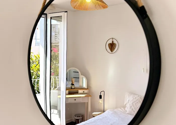 The Luzia House - Sunny 4br With Gardens, Terraces, Ac, On-site Parking