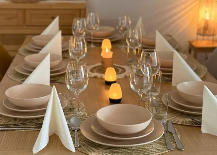 The Luzia House - Sunny 4br With Gardens, Terraces, Ac, On-site Parking Funchal (Madeira)